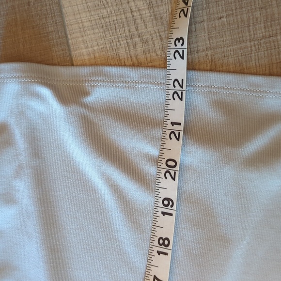 BCBG MaxAzria draped tank top light blue XS - Picture 6 of 7